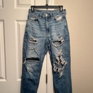 american eagle curvy mom jeans